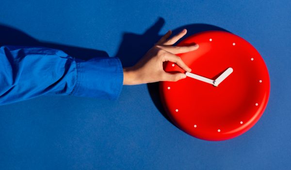 چه مدت طول میکشد تا ویزا صادر شود؟ | آخرین آپدیت 2025